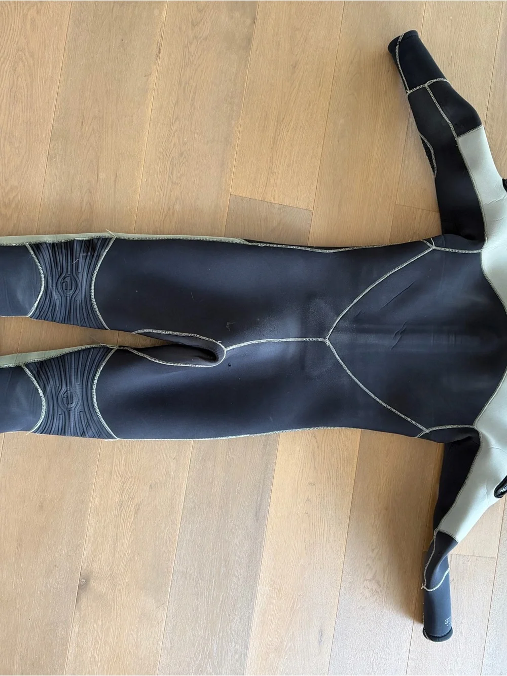 Pinnacle Polar 7/5mm Full Hooded Mens wetsuit Scuba
